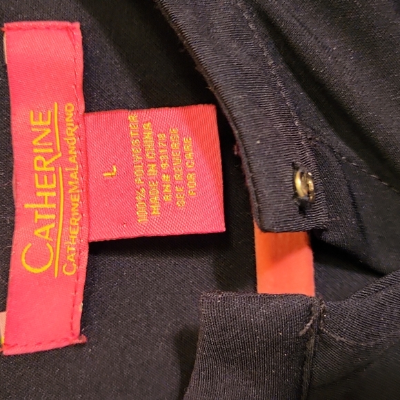 Catherine Malandrino Navy Ladies Blouse with Accordion Sleeves - Picture 5 of 5